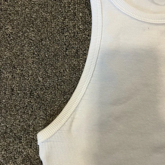 Bundle of Two Zara Tanks - Picture 8 of 10